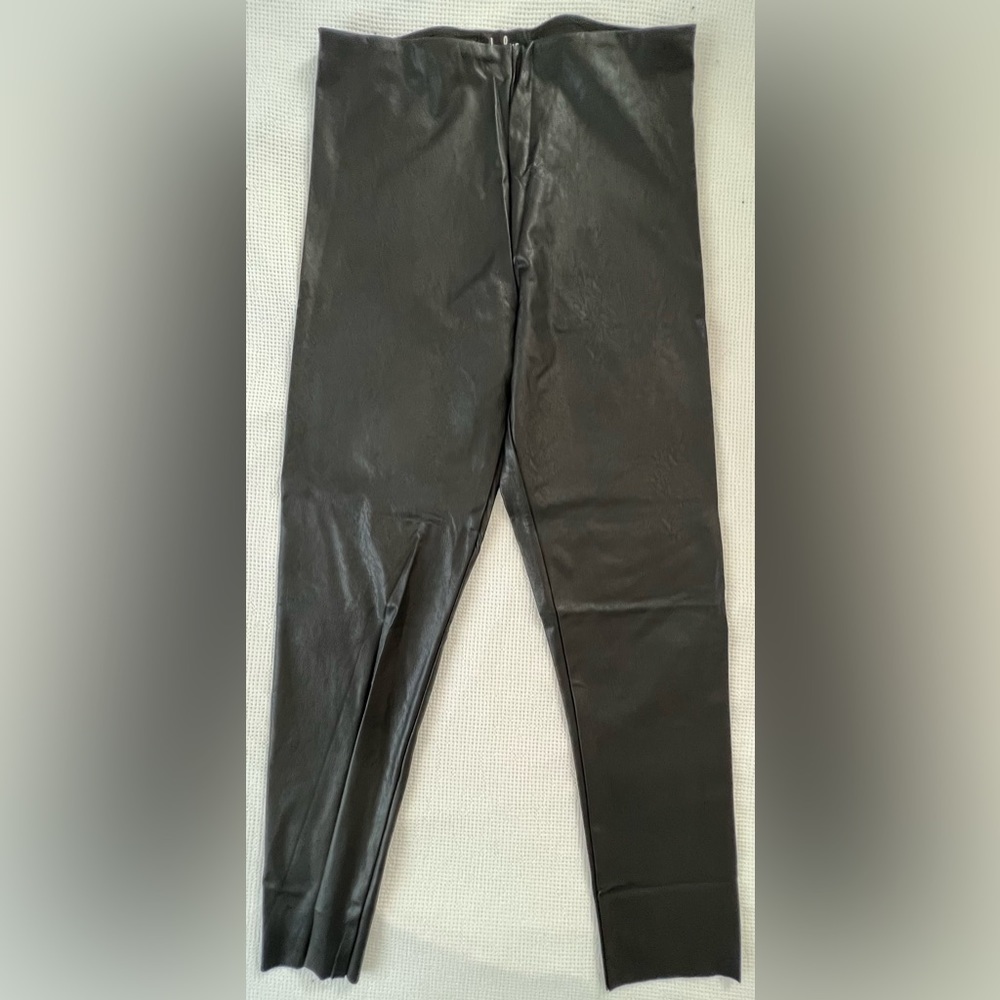 LULU’S Ellianna High-Waisted Vegan Leather Leggings